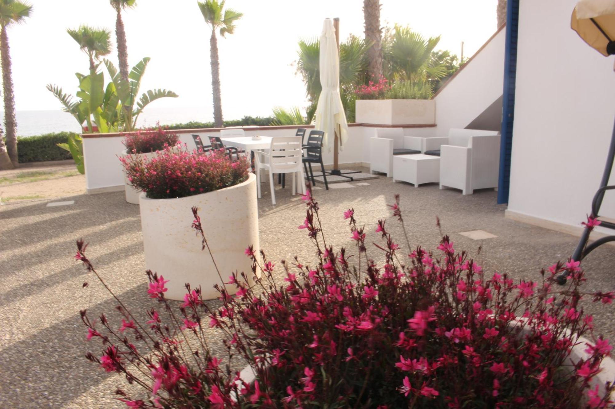 Residence Mare Azzurro Torre San Giovanni Ugento Exterior photo